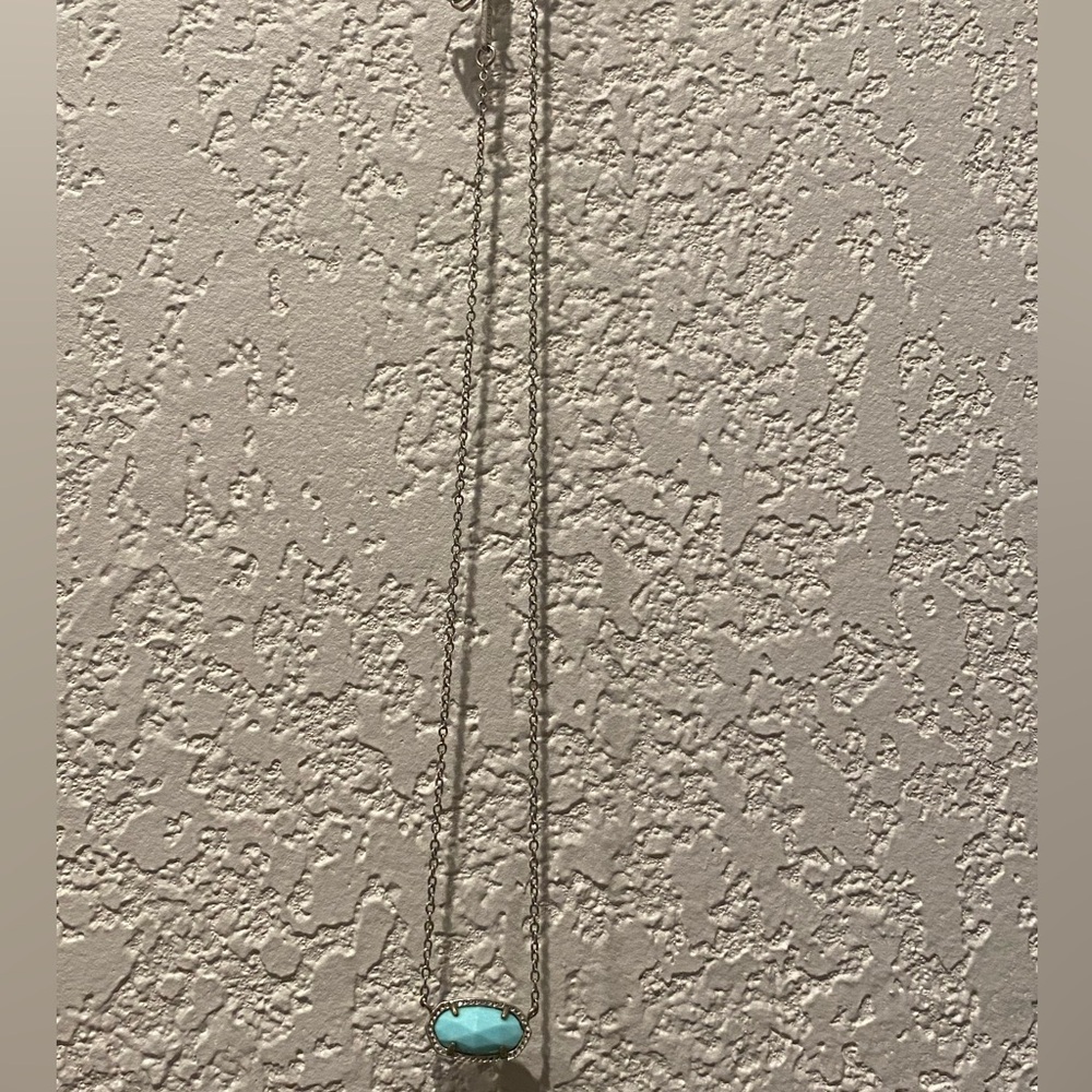 Kendra Scott Elisa necklace